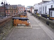 Derry - Bymuren (02)